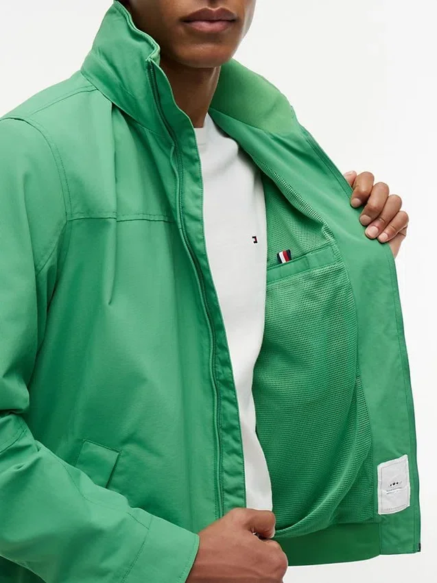 Water-Resistant Hooded Regatta Jacket Water-Resistant Hooded Regatta Jacket